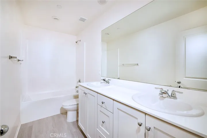 1259 Arcangela Street, Perris, California 92571