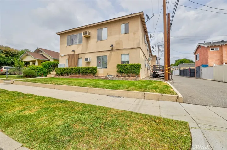 6340 Pierce Avenue, Whittier, California 90601