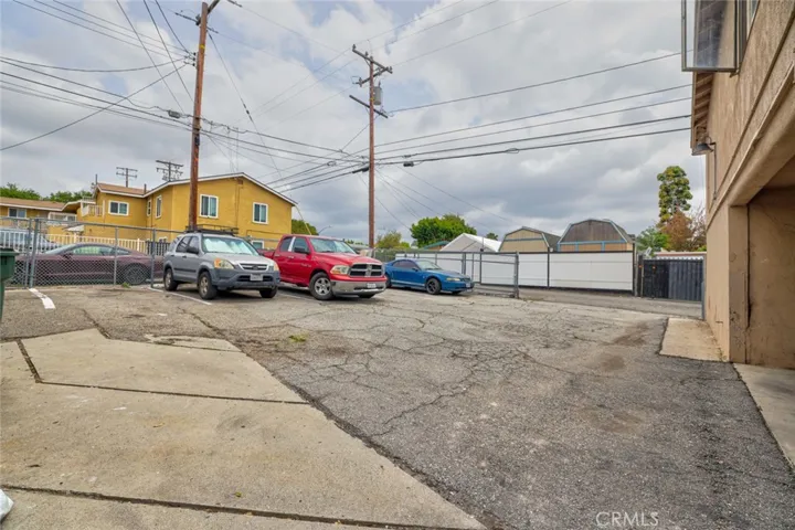 6340 Pierce Avenue, Whittier, California 90601