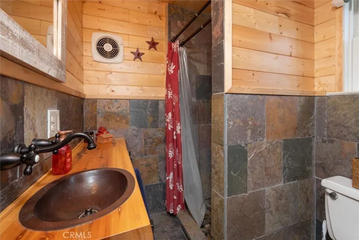 1151 Railroad Lane, Fish Camp, California 93623