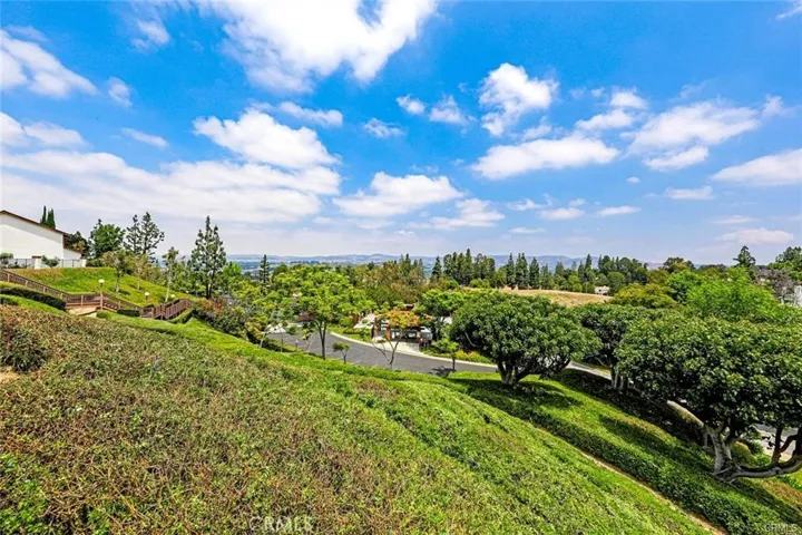 5985 E Calle Principia, Anaheim Hills, California 92807
