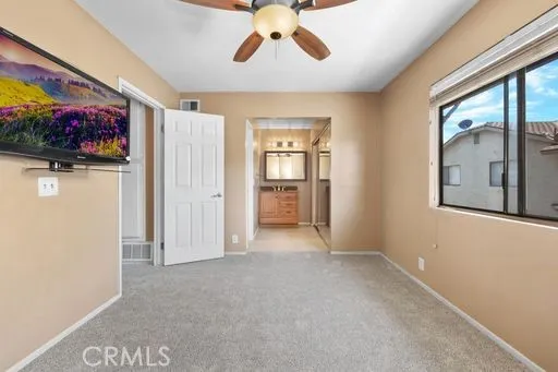 16912 Stoneglass 14, Tustin, California 92780
