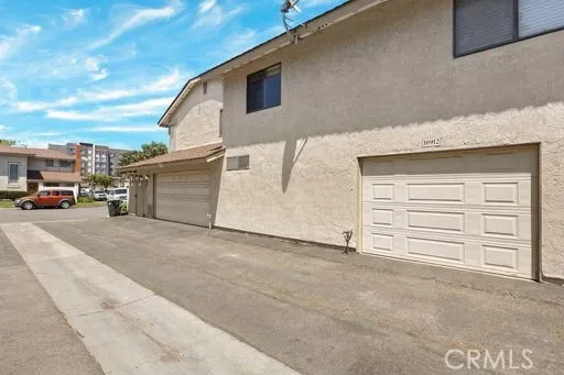 16912 Stoneglass 14, Tustin, California 92780