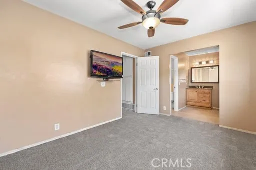 16912 Stoneglass 14, Tustin, California 92780