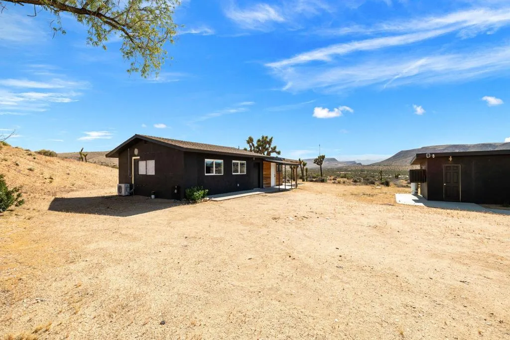 56367 Scandia Lane, Yucca Valley, California 92284 home-pic-13