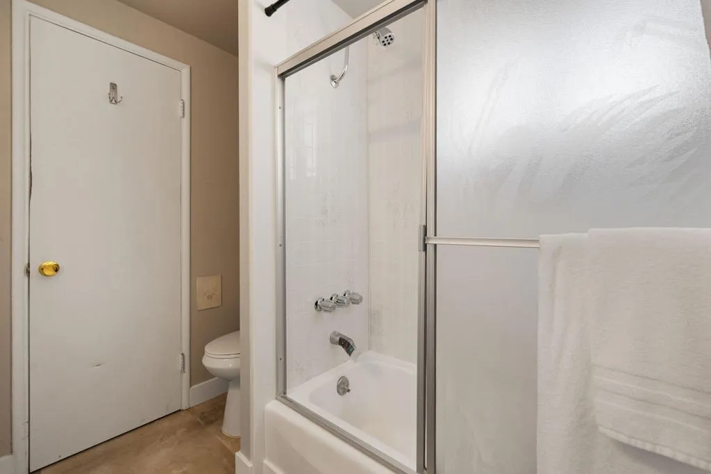 56367 Scandia Lane, Yucca Valley, California 92284 home-pic-38