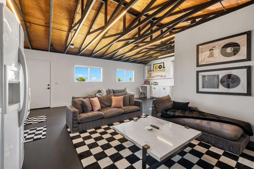 56367 Scandia Lane, Yucca Valley, California 92284 home-pic-26