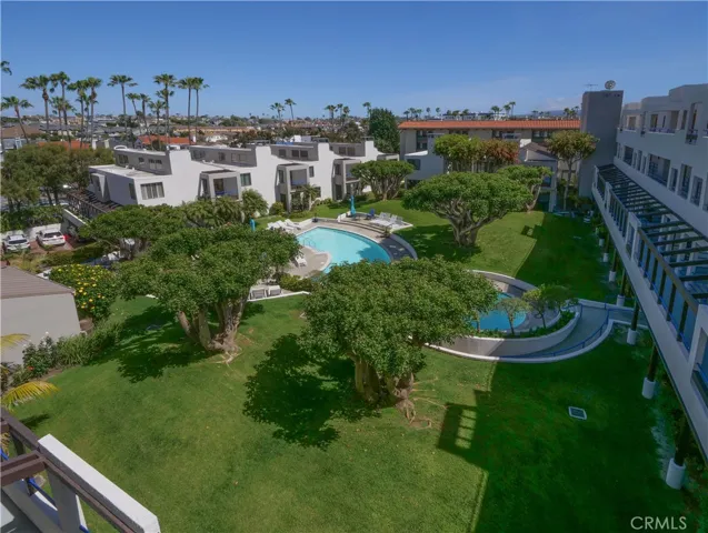 Lushly Landscaped Courtyard with Pool and Jacuzzi