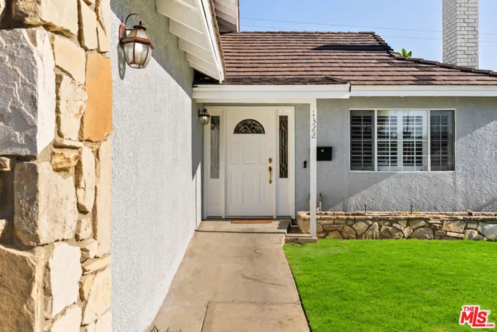 1322 E Elsmere Drive, Carson, California 90746