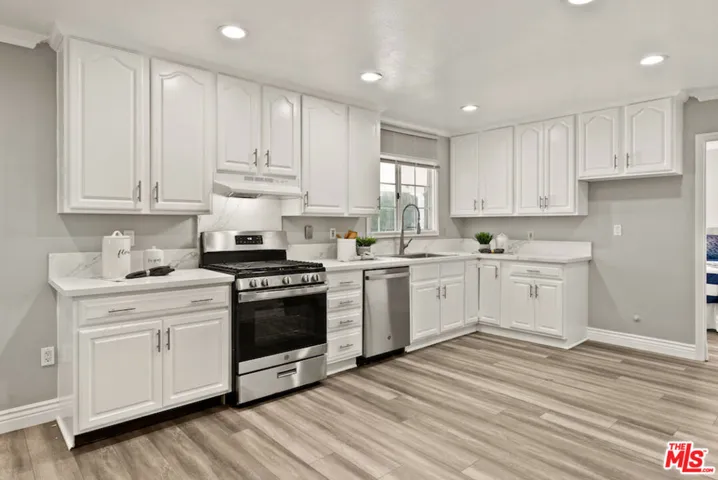 1322 E Elsmere Drive, Carson, California 90746