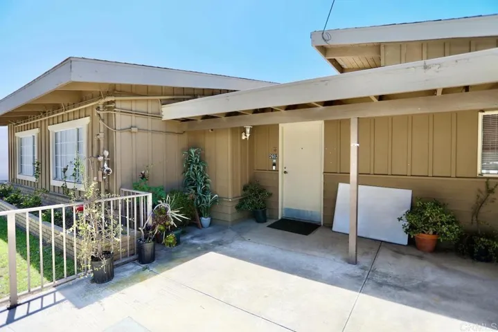 2602 N Grand Avenue, Santa Ana, California 92705