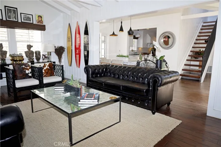 105 Via Ravenna, Newport Beach, California 92663