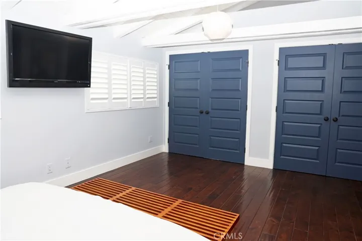 105 Via Ravenna, Newport Beach, California 92663