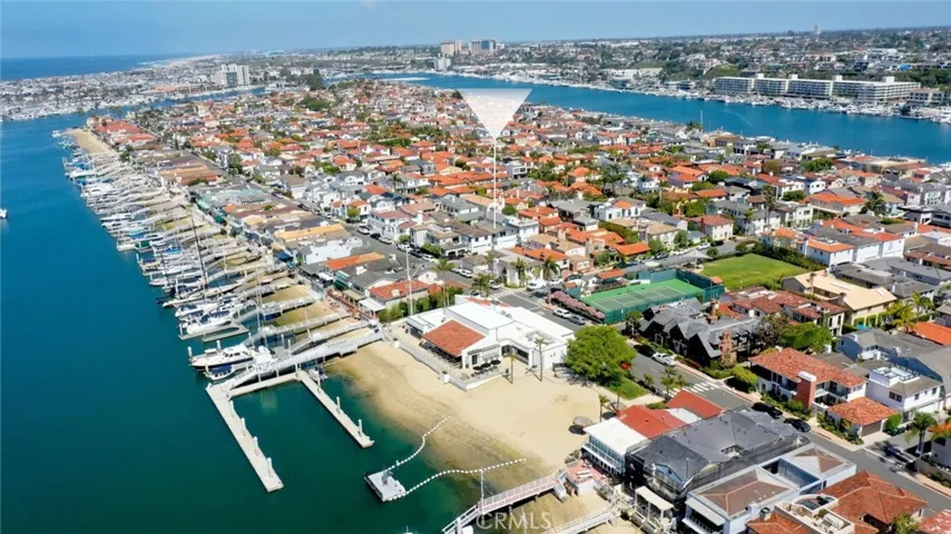 105 Via Ravenna, Newport Beach, California 92663