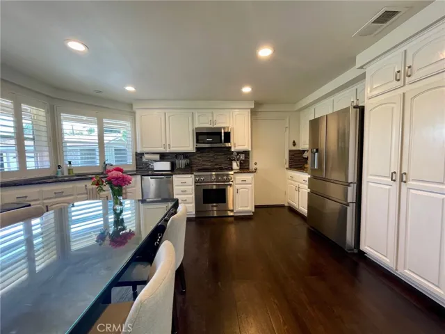 18841 Jane Circle, Santa Ana, California 92705