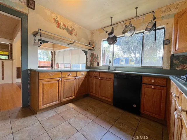 A Newer Stove, Oven, & Dishwasher