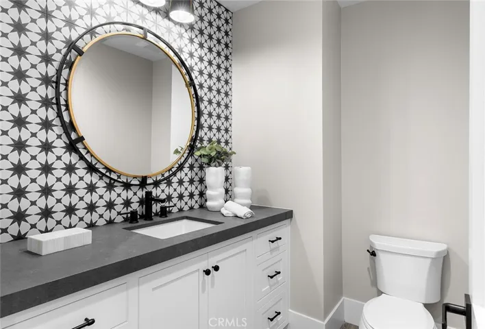 200 Via Socorro, San Clemente, California 92672