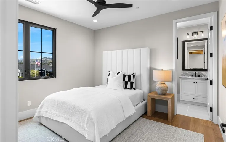 200 Via Socorro, San Clemente, California 92672