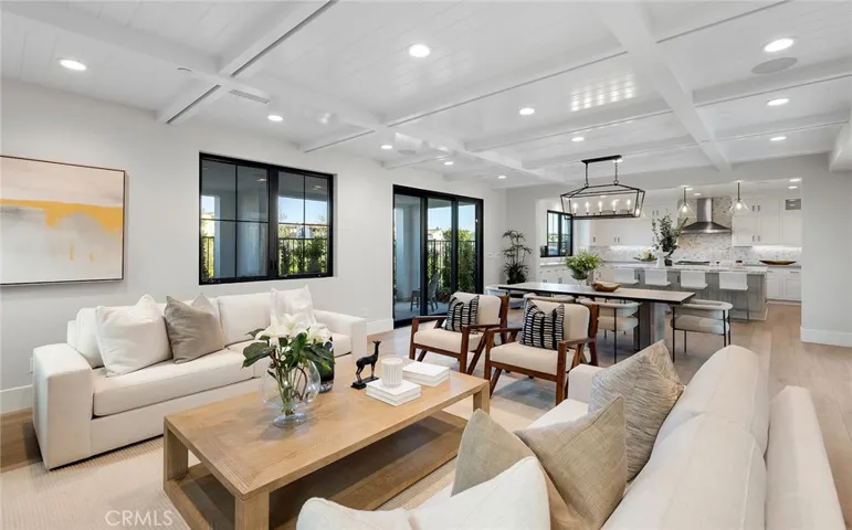 202 Via Socorro, San Clemente, California 92672