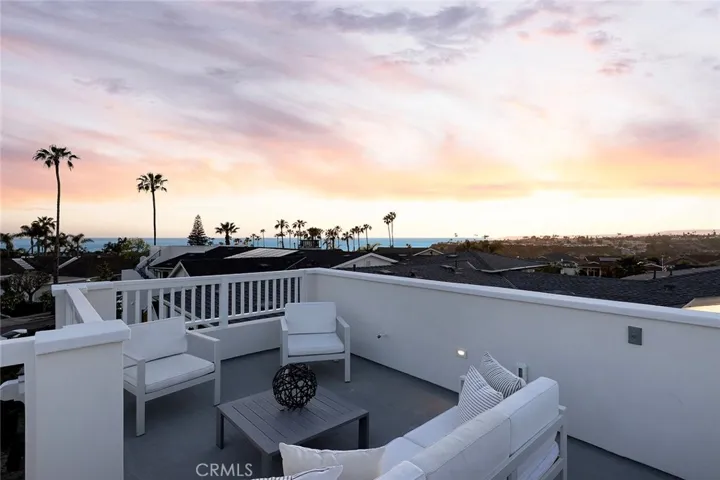 202 Via Socorro, San Clemente, California 92672