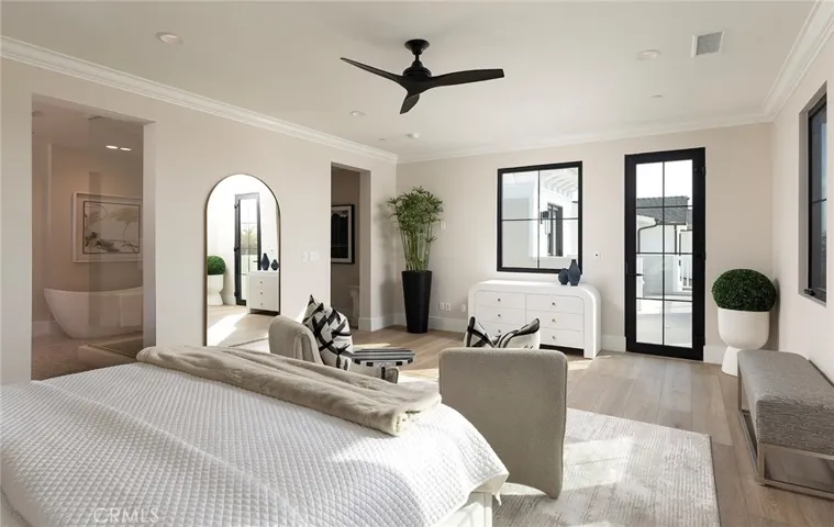 202 Via Socorro, San Clemente, California 92672
