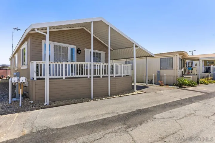410 S 1st Spc 3, El Cajon, California 92019