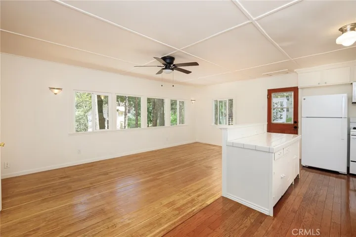 539 Acacia Drive, Crestline, California 92325