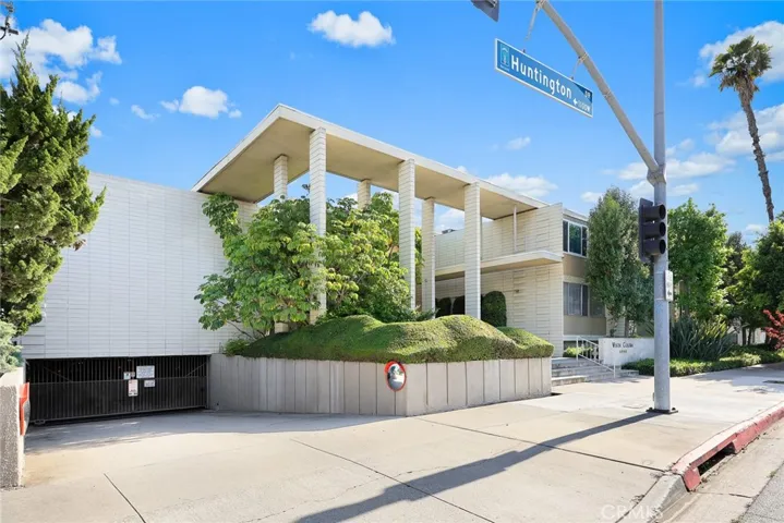 1200 W Huntington Drive 20, Arcadia, California 91007
