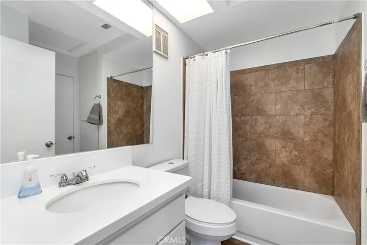 upstairs bathroom