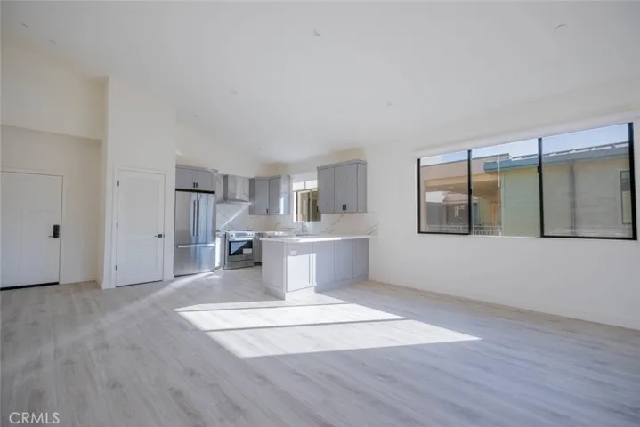 2608 Honolulu Avenue 208, Montrose, California 91020