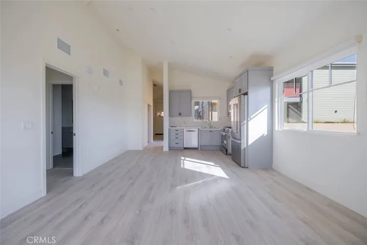 2608 Honolulu Avenue 208, Montrose, California 91020