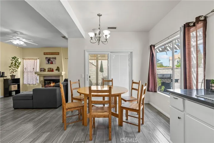 4031 E Avenue R13, Palmdale, California 93552