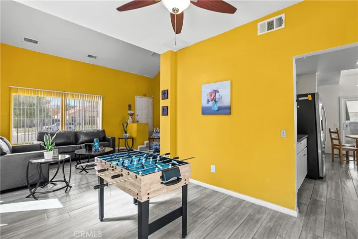 4031 E Avenue R13, Palmdale, California 93552