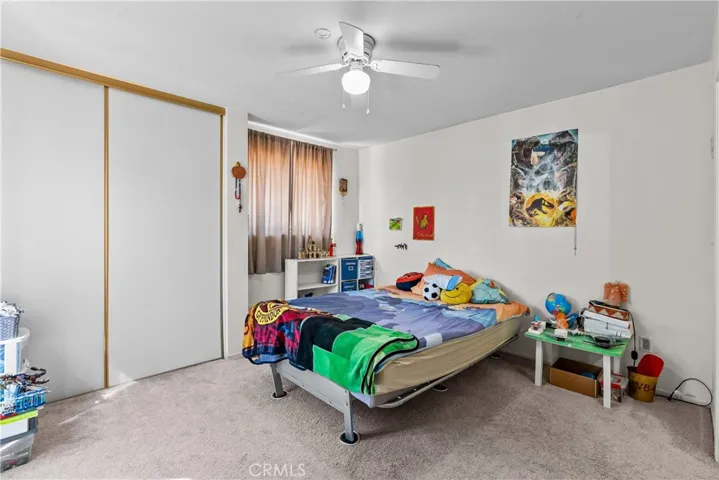 4031 E Avenue R13, Palmdale, California 93552