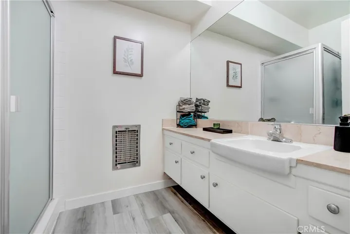 Ensuite bathroom