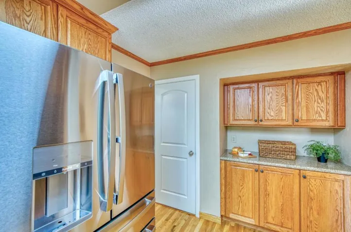 375 Lee Street, Santa Cruz, California 95060