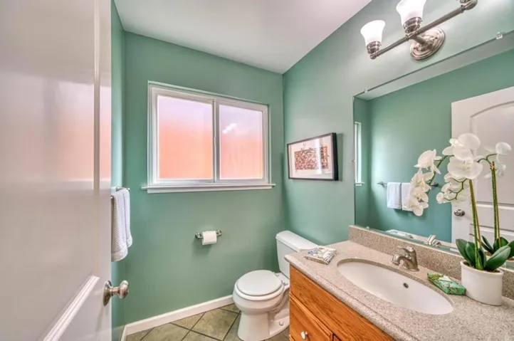 375 Lee Street, Santa Cruz, California 95060