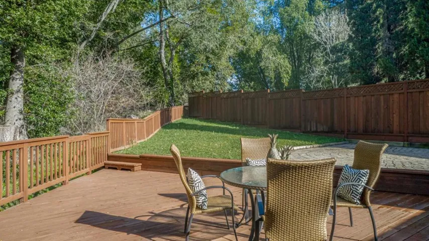 375 Lee Street, Santa Cruz, California 95060