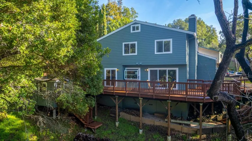375 Lee Street, Santa Cruz, California 95060