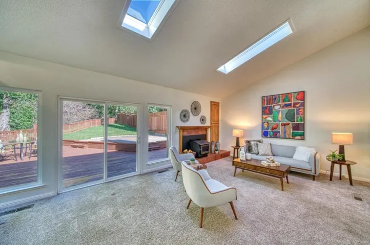 375 Lee Street, Santa Cruz, California 95060