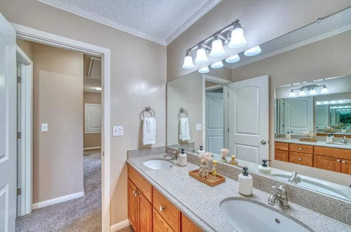 375 Lee Street, Santa Cruz, California 95060
