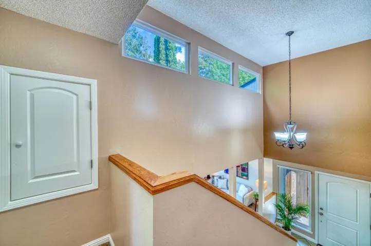 375 Lee Street, Santa Cruz, California 95060