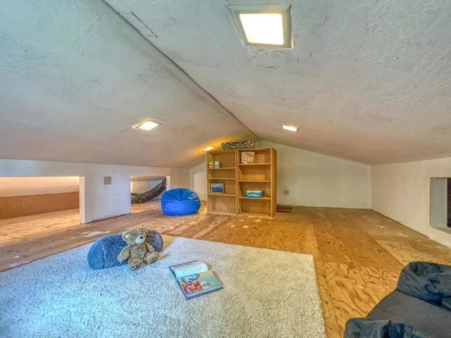 375 Lee Street, Santa Cruz, California 95060