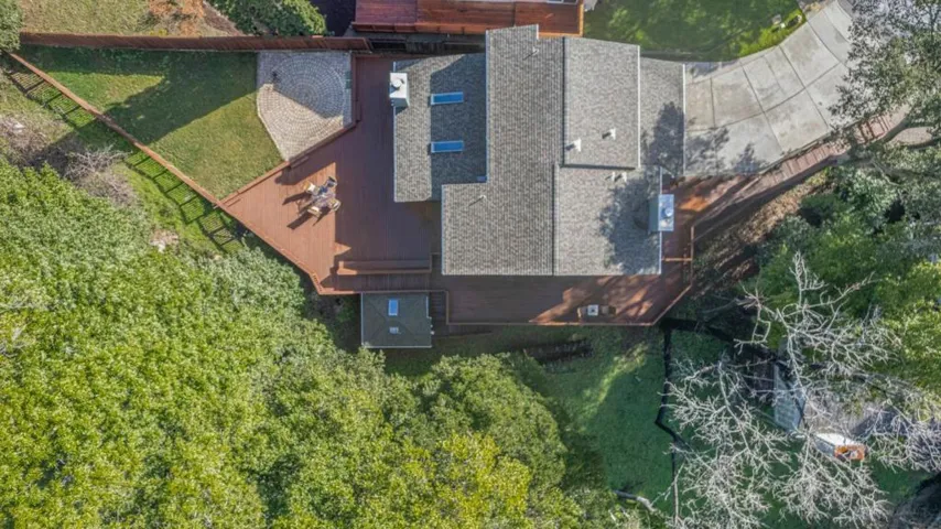 375 Lee Street, Santa Cruz, California 95060