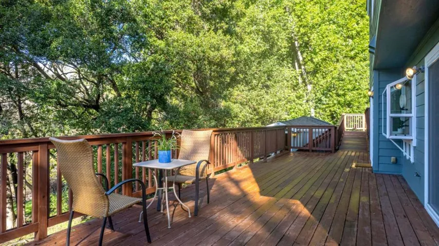 375 Lee Street, Santa Cruz, California 95060