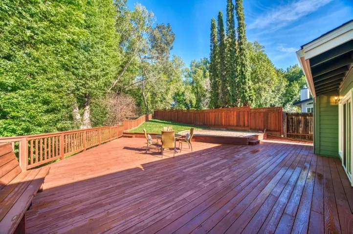 375 Lee Street, Santa Cruz, California 95060