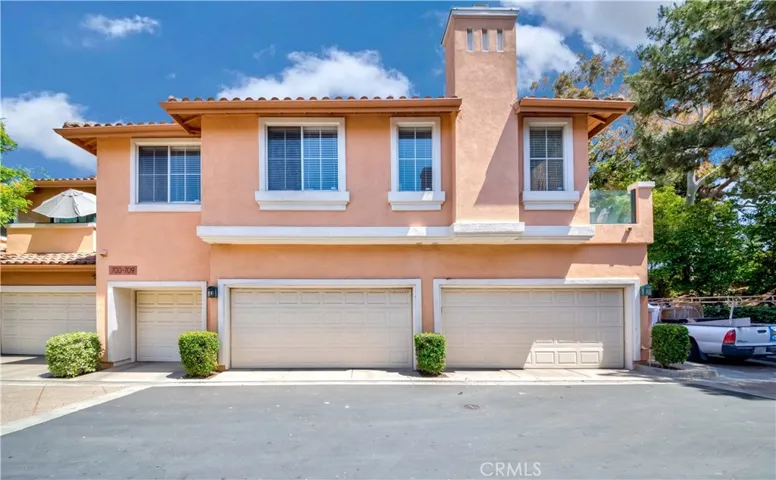 709 Solvay Aisle, Irvine, California 92606