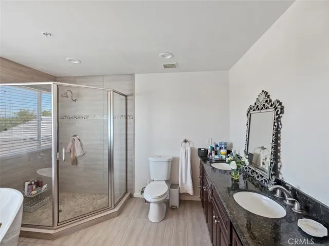 10180 Deep Creek, Apple Valley, California 92308