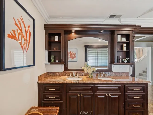 10180 Deep Creek, Apple Valley, California 92308