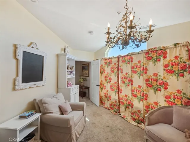 10180 Deep Creek, Apple Valley, California 92308